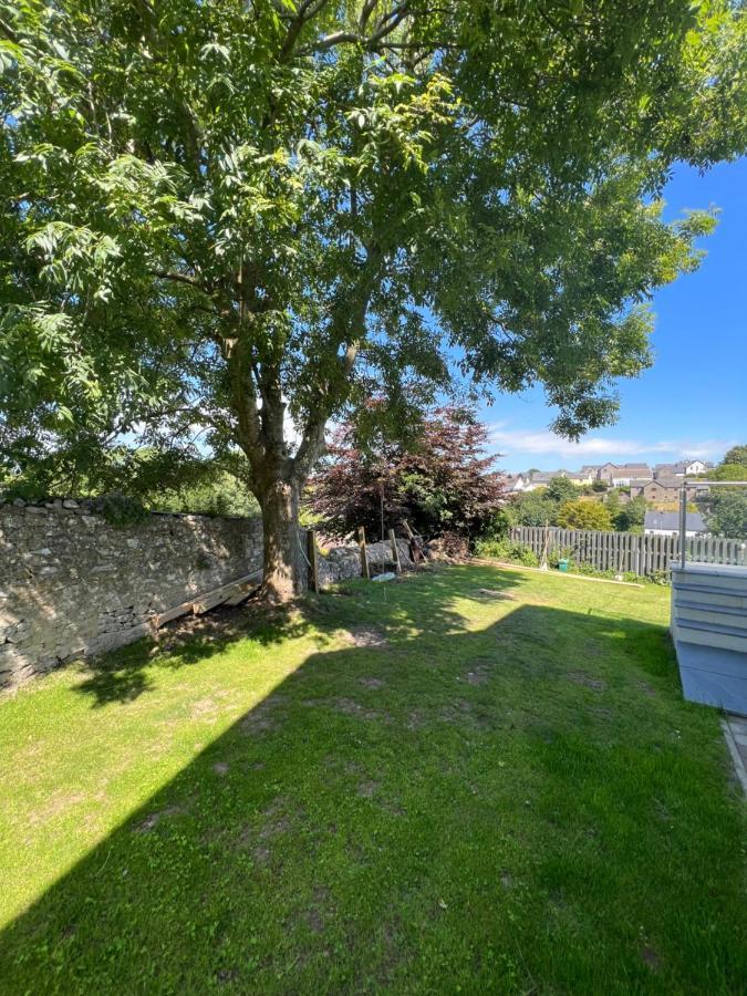Orchard Lodge -Coastal Retreat, New Build, Village Views, Private Garden And Terrace Saint Brides Major Bagian luar foto