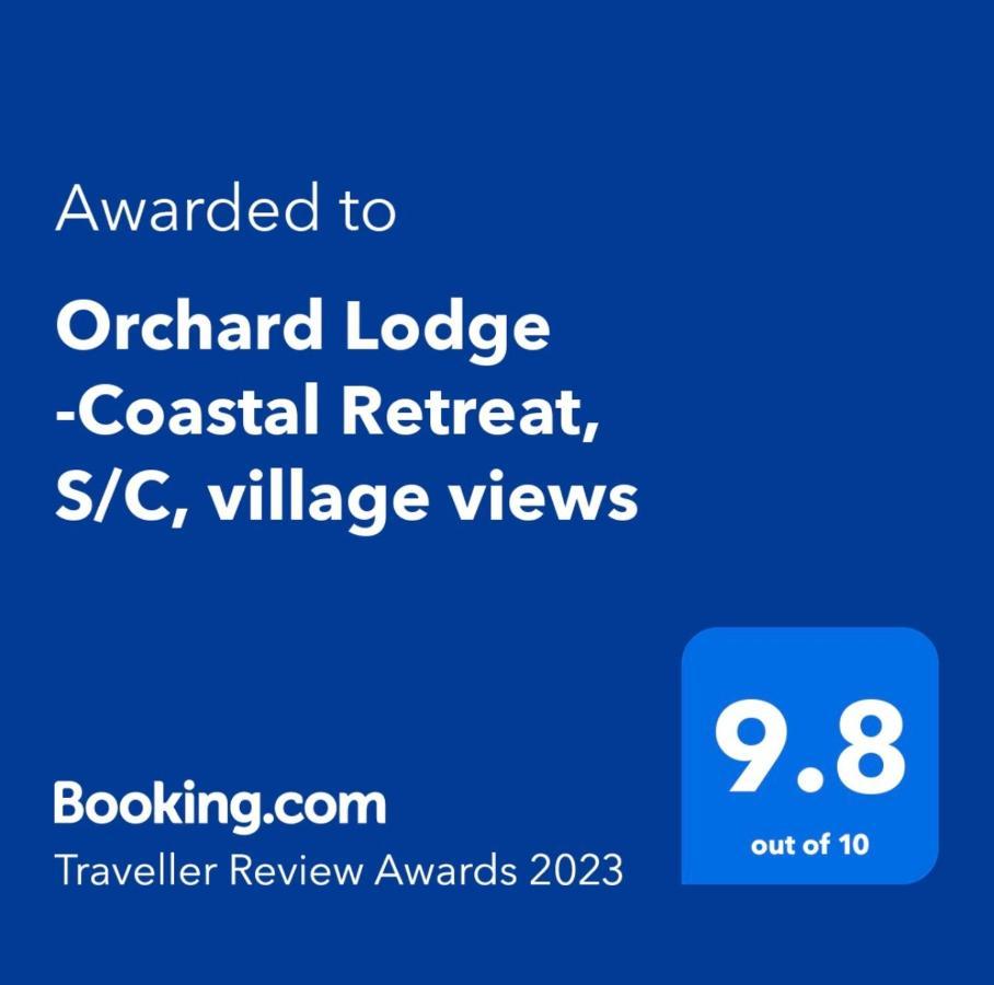 Orchard Lodge -Coastal Retreat, New Build, Village Views, Private Garden And Terrace Saint Brides Major Bagian luar foto