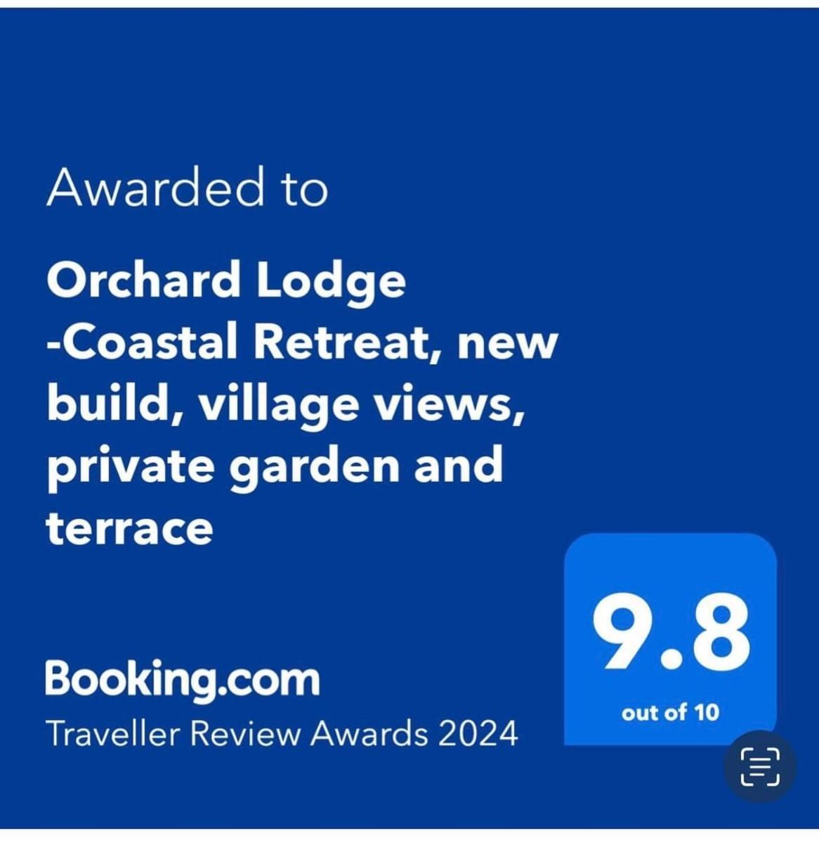 Orchard Lodge -Coastal Retreat, New Build, Village Views, Private Garden And Terrace Saint Brides Major Bagian luar foto